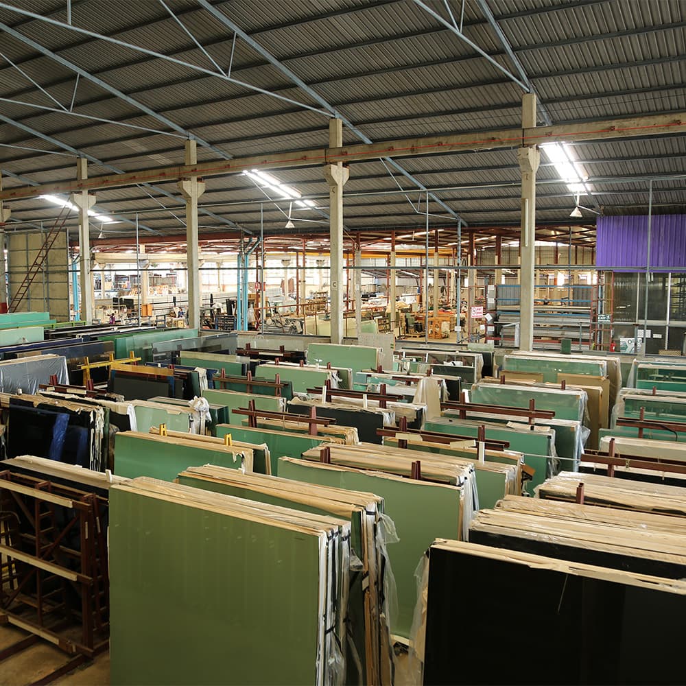 an image of Tonwa shop in a wide angle