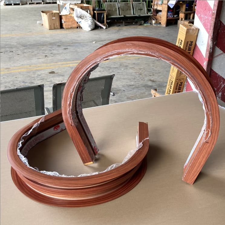 อลูมิเนียมดัดโค้งลายไม้