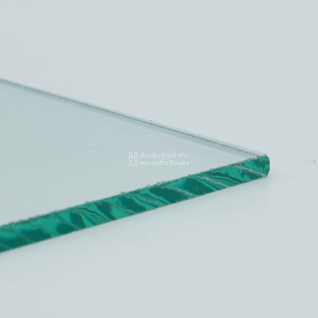 edge of sheet of clear glass