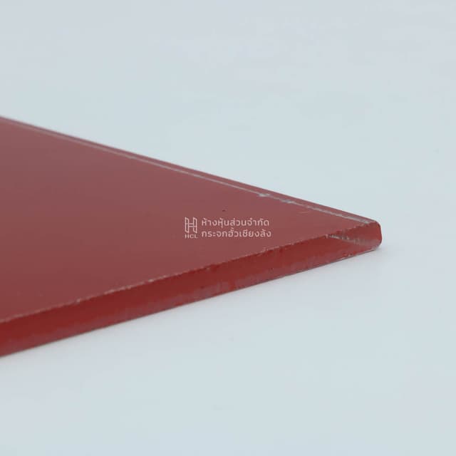 edge of red color coated glass