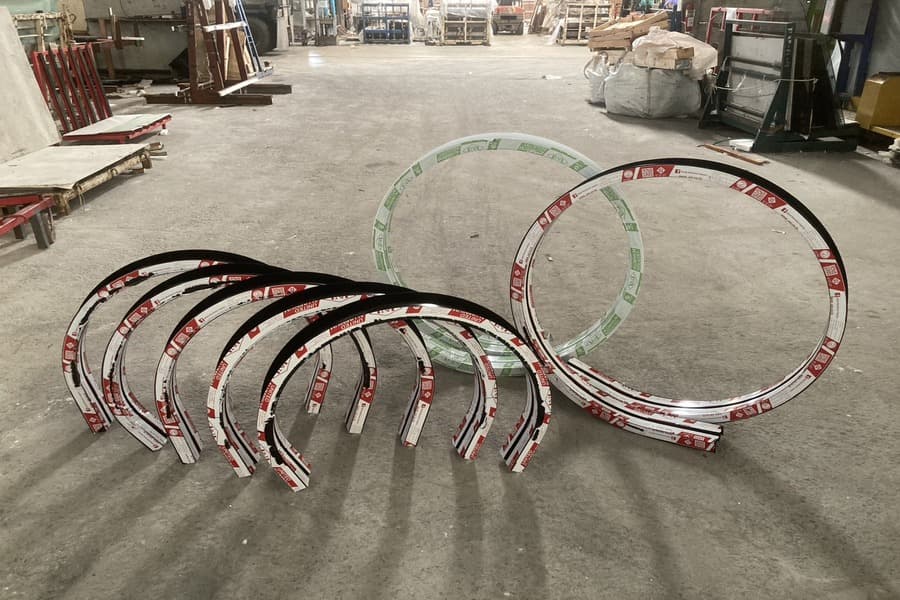 อลูมิเนียมดัดโค้ง